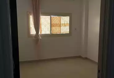 شقق للبيع - 6 غرف - بالدور 56