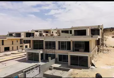 شاليهات للبيع - 3 غرف - بالدور 3