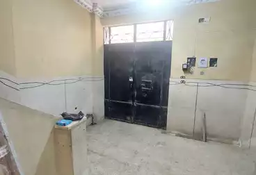 Building For sale - 3 rooms