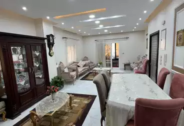 شقق للبيع - 3 غرف - بالدور 1