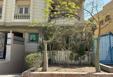 Apartments For sale - 3 rooms - floor 0