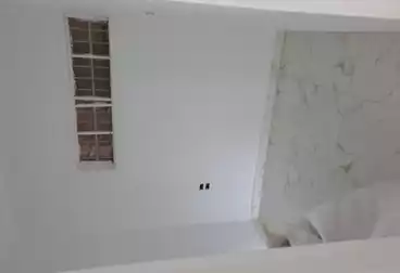 undefined undefined - بالدور 0