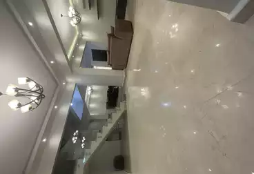 Apartments For sale - 3 rooms - floor 1