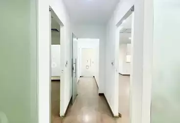 undefined undefined - 5 rooms - floor 2