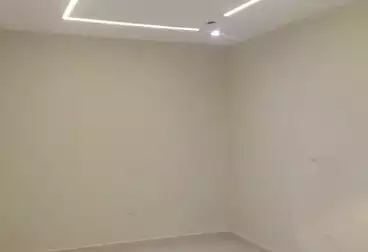 Apartments For sale - 2 rooms - floor 8