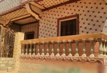 منزل / بيت للبيع - 3 غرف