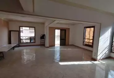 undefined undefined - 2 rooms - floor 6