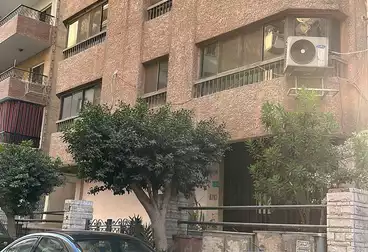 Apartments For sale - 3 rooms - floor 6