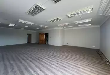 Administrative For rent - 6 rooms - floor 5
