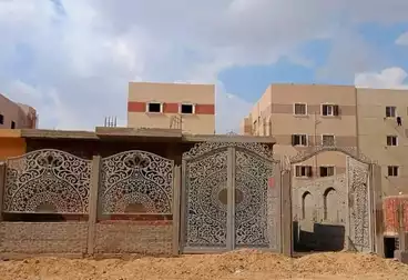 مخازن للبيع