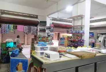 تجاري للإيجار - بالدور 0