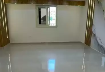 Apartments For sale - 3 rooms - floor 1