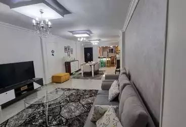 Apartments For sale - 3 rooms - floor 5
