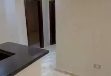 شقق للبيع - 3 غرف - بالدور 1