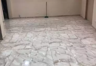 Apartments For sale - 2 rooms - floor 5