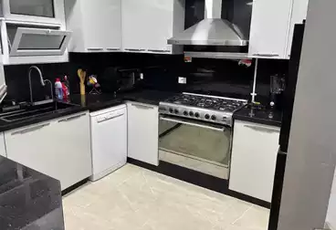 Furnished Apartment For rent - 3 rooms - floor 9