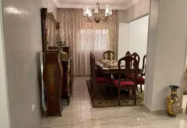 شقق للبيع - 3 غرف - بالدور 1