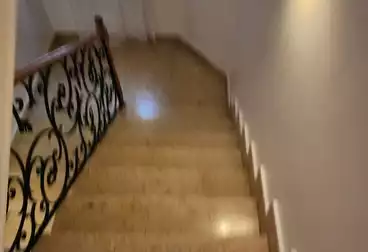 Villas For sale - 4 rooms