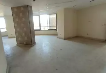 Apartments For sale - 3 rooms - floor 4