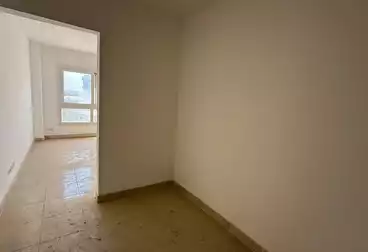 undefined undefined - 3 rooms - floor 4