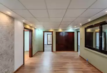 عقارات للإيجار - 7 غرف - بالدور 1