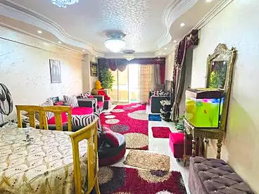 شقق للبيع - 3 غرف - بالدور 5