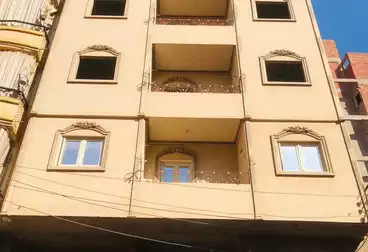 منزل / بيت للبيع - 10 غرف