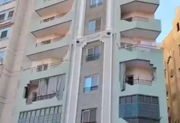 عقارات للبيع - 3 غرف - بالدور 8