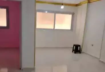 Apartments For sale - 2 rooms - floor 5