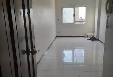Apartments For sale - 2 rooms - floor 9