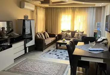 شقق للبيع - 3 غرف - بالدور 0