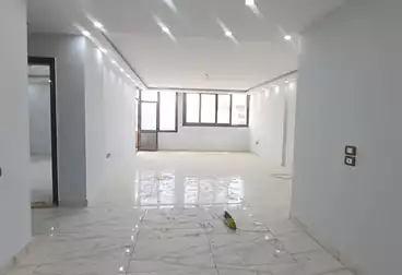 Private للبيع