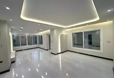 Apartments For sale - 3 rooms - floor 2