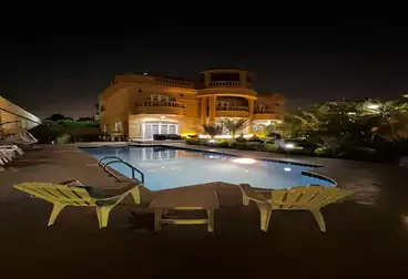 فلل للإيجار - 6 غرف