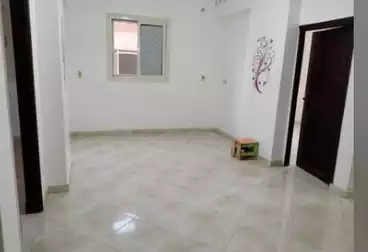 Apartments For rent - 3 rooms - floor 5