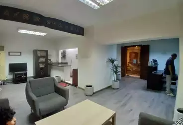 Medical For rent - 8 rooms - floor 1