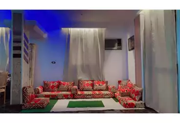 شقق للبيع - 2 غرف - بالدور 8