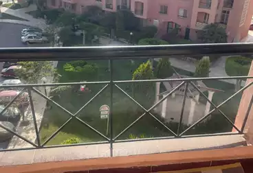 Apartments For rent - 3 rooms - floor 4