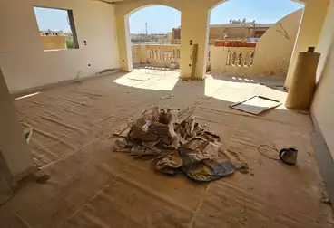 روف للبيع - 3 غرف - بالدور 3