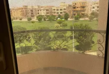 Apartments For rent - 3 rooms - floor 2