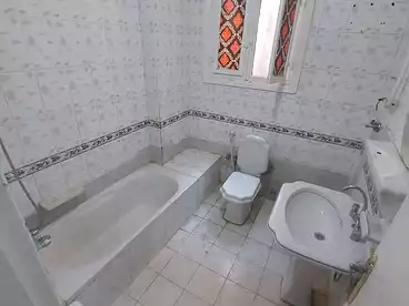 Apartments For sale - 2 rooms - floor 9