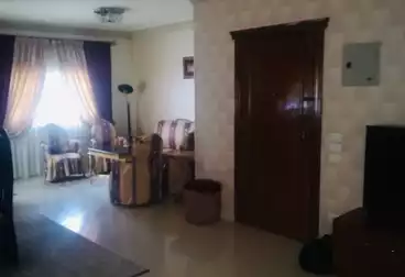 شقق للبيع - 3 غرف - بالدور 1