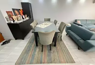 عقارات للبيع - 2 غرف - بالدور 8