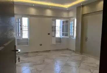 Apartments For sale - 2 rooms - floor 5