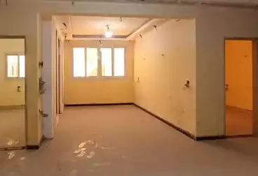 Apartments For sale - 2 rooms - floor 2