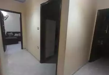 عقارات للبيع - 3 غرف - بالدور 5