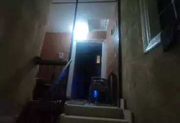 منزل / بيت للبيع - 6 غرف