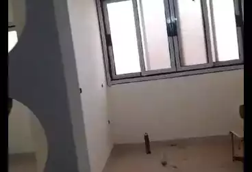House / Home For sale - 2 rooms