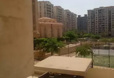 شقق للبيع - 3 غرف - بالدور 1