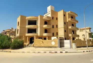 Villas For sale - 8 rooms